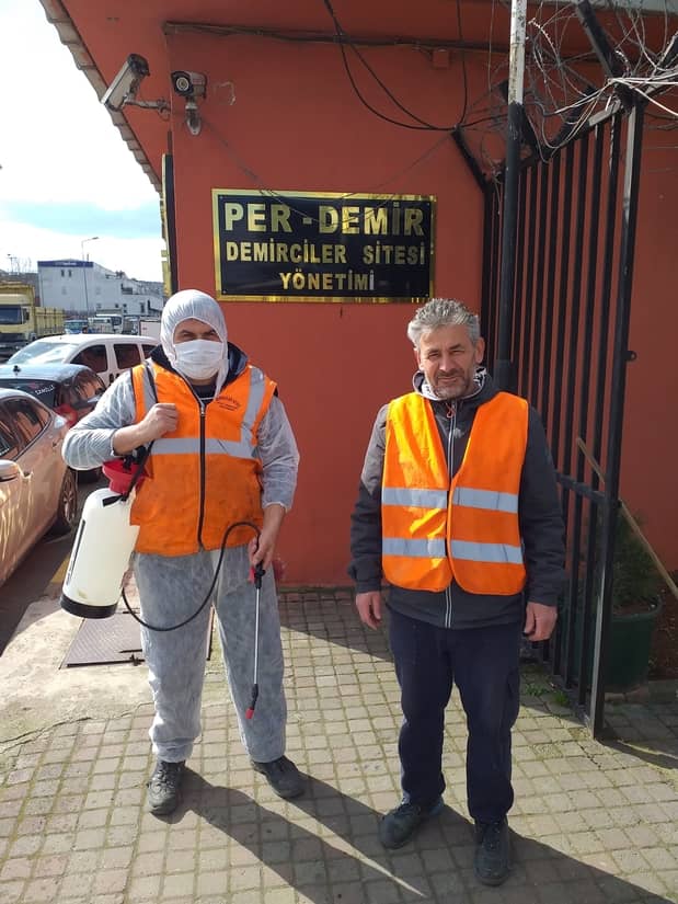 Covid 19 Tedbirleri Site Dezenfekte Etme Faaliyeti